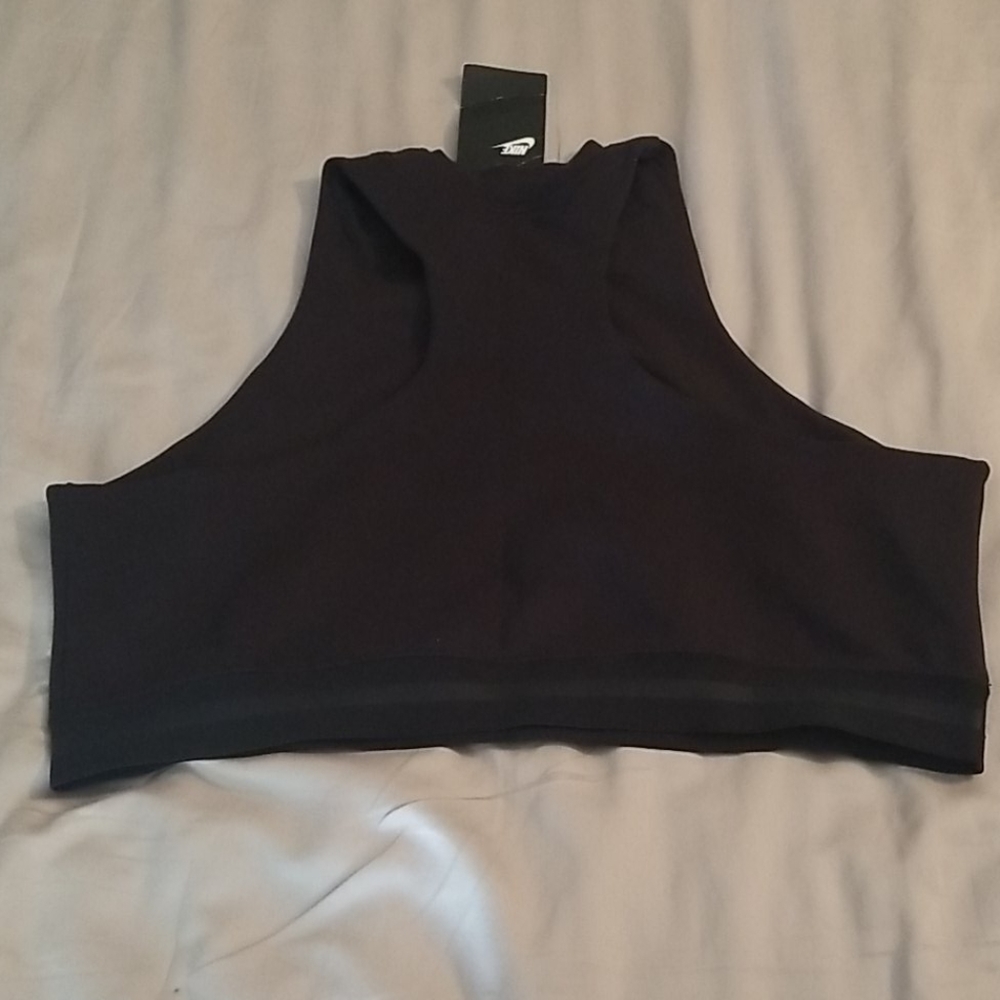 Cropped tank - Picture 2 of 2